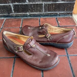 Unstructured Clarks Brown Leather Slip On Shoes